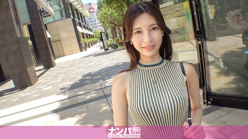 マジ軟派、初撮。 1986 おしゃれなミッドタウンで美人お姉さんをナンパ!モデル体型の超絶美脚!!!見た目とは真逆でホイホイ付いてきちゃう天然ちゃん!自分から腰を振ってしまうドエロお姉さんが、長い脚の麓から滝のような大量潮吹き!!!